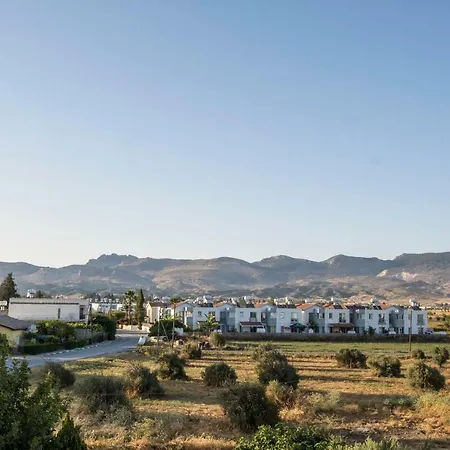 Deniz Airport Apartment Nicosia