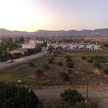 Deniz Airport Apartment *