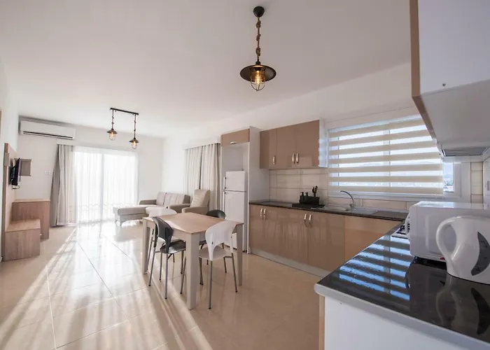 公寓 Deniz Airport *