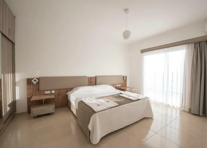 公寓 Deniz Airport *