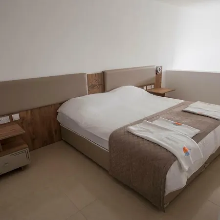 Appartement Deniz Airport