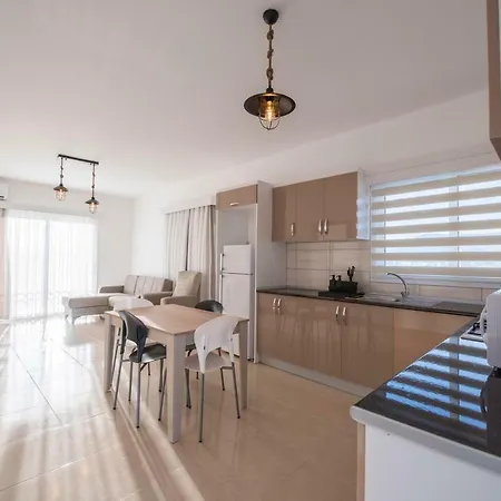 Apartman Deniz Airport *