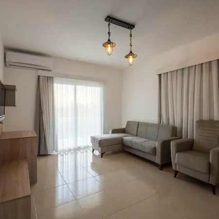 Appartement Deniz Airport
